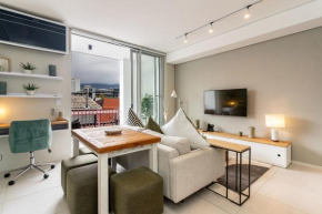 The Rose 102 -2Bedroom Apartment with Rooftop Pool